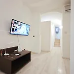 Apartment Cairoli Art *