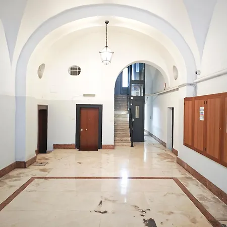 Cairoli Art Apartment