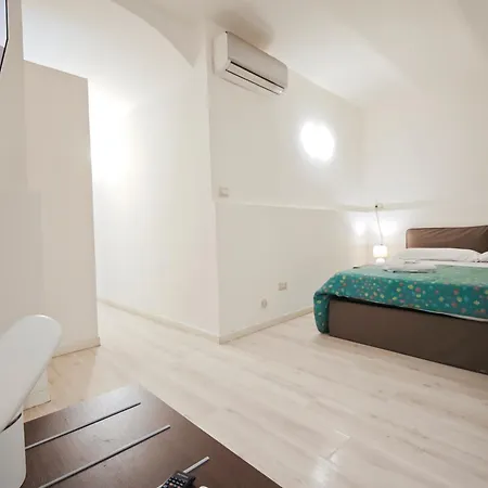 Apartament Cairoli Art *